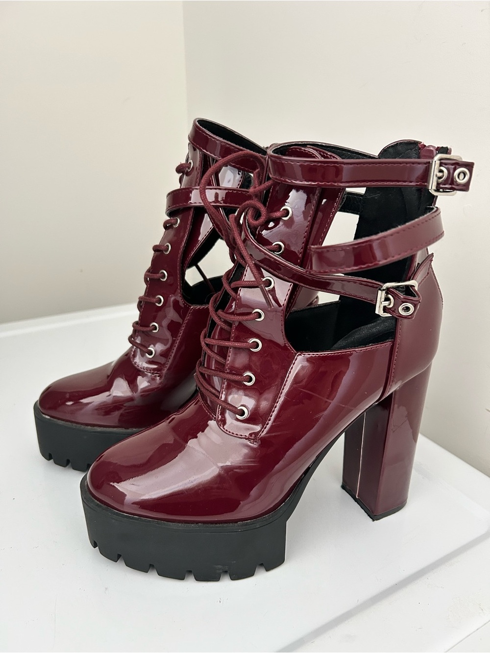 Fashion Nova Faux Patent Lace Up Platform Booties Burgundy Size 9